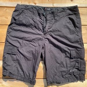 Men’s Guess Cargo shorts. 36 waist